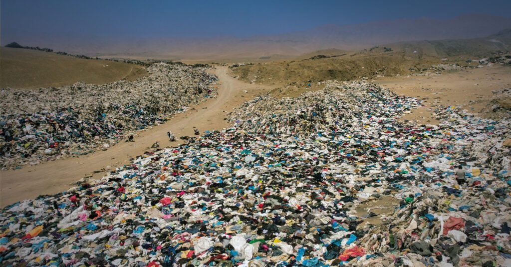 Atacama, no Chile: 300 hectares de resíduos têxteis
