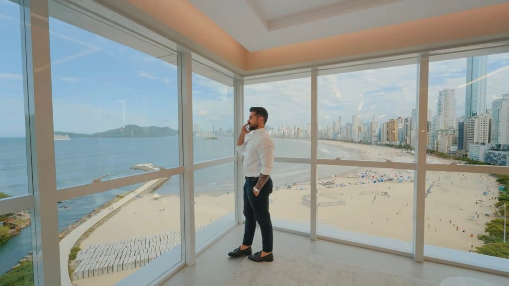 Apartamento de alto padrão em Balneário Camboriú