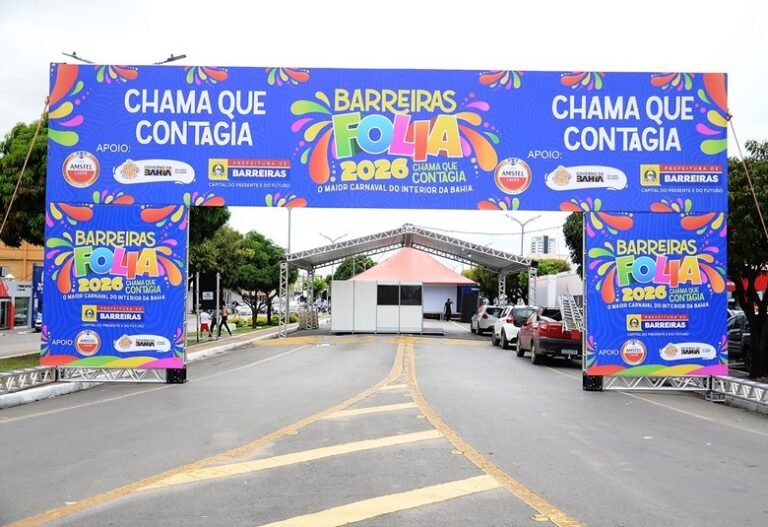 Montagem da estrutura do Barreiras Folia 2026 entra na fase final e fortalece a economia do município