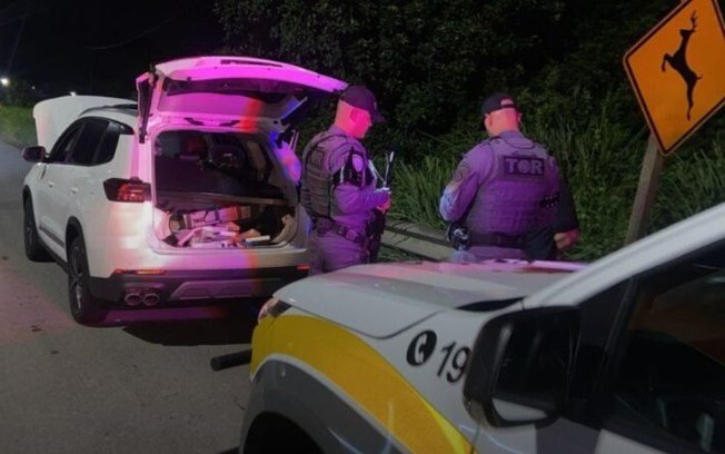 Policial rodoviário federal é preso com iPhones contrabandiados