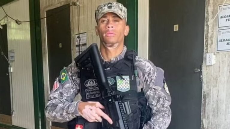 Soldado da PM que morreu em missão contra garimpo ilegal é enterrado em Morro do Chapéu