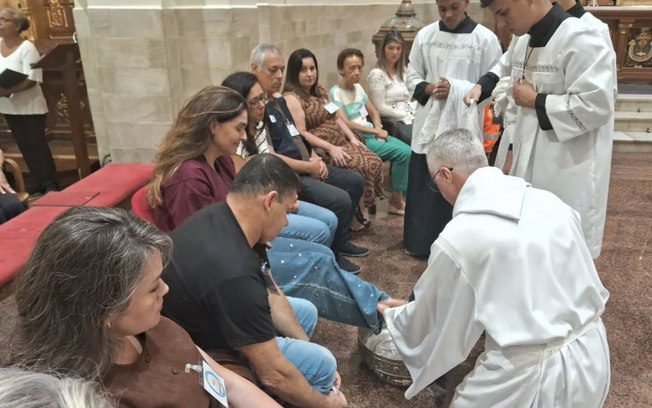 Repórter é homenageada em Missa do Lava-Pés após atuação em MG