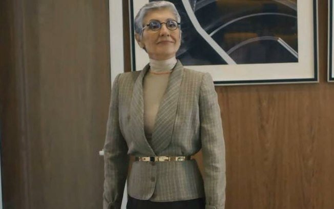 Cássia Kis é denunciada ao MP após acusação de transfobia