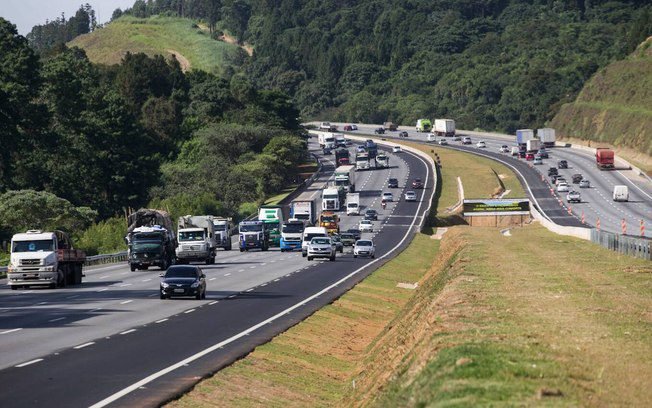 Páscoa: saída do feriado aumenta o movimento nas rodovias