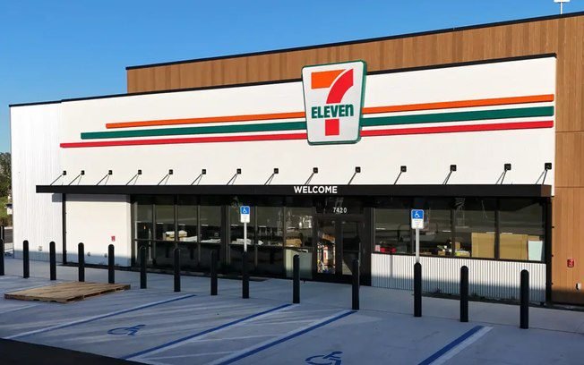 Rede famosa de conveniência fecha 600 lojas para reformulação