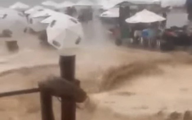 Chuvas intensas deixam Jericoacoara (CE) submersa