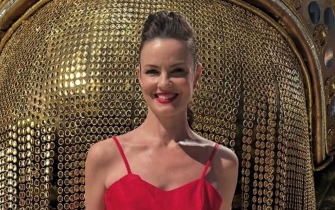 Carolina Kasting quer voltar às novelas: “Estou super disponível”