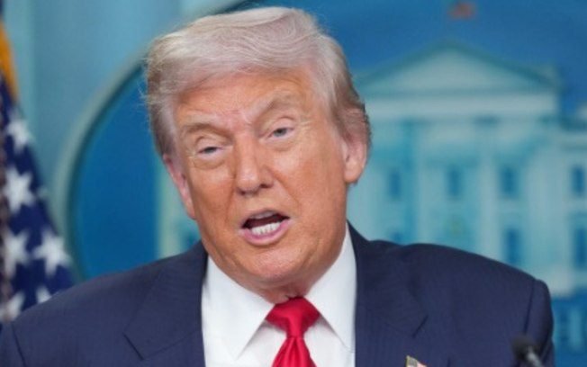 Trump anuncia prorrogação de três semanas de cessar-fogo