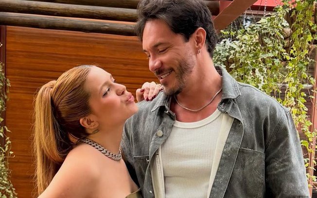 Viih Tube convida a governanta para ser madrinha de casamento