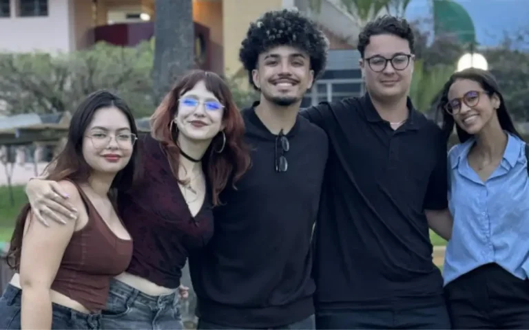 Estudante Wanderleense Manoel Pedro brilha em competição global da Apple na UCB ( Universidade Católica de Brasília