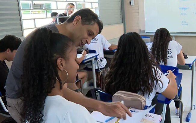São Paulo abre vagas para professores na rede estadual