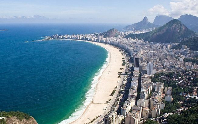 Sábado quente marca show de Shakira; veja previsão para o Brasil