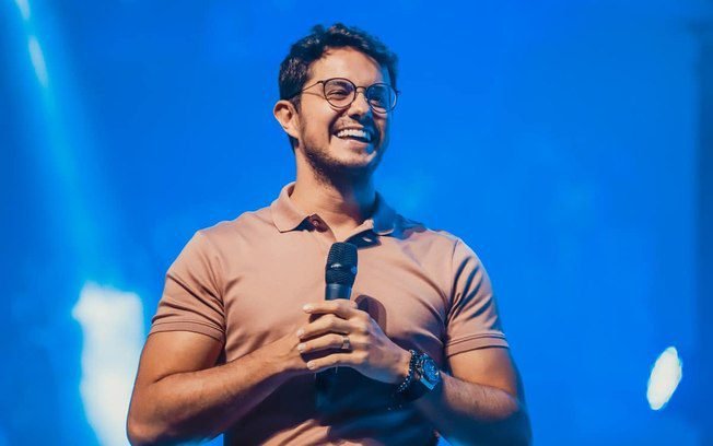 SBT encerra contrato com Deive Leonardo após meses no ar