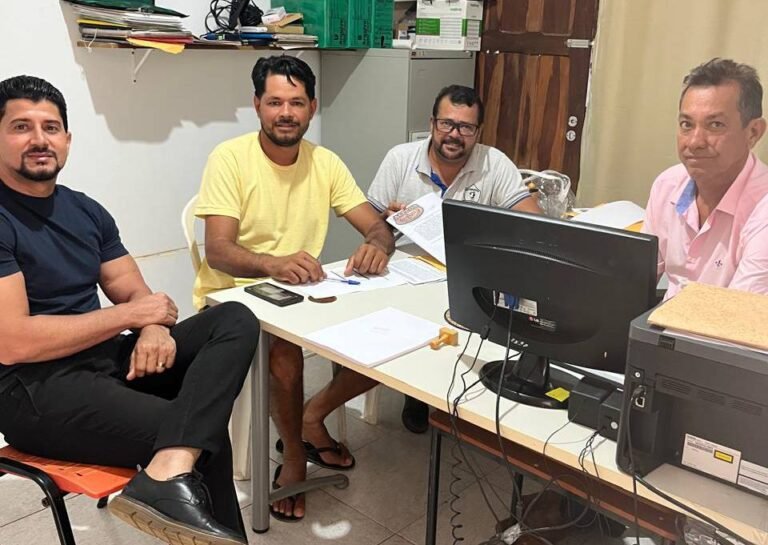 Secretaria de Agricultura de Wanderley avança na regularização de associação das cavalgadas do Oeste Baiano