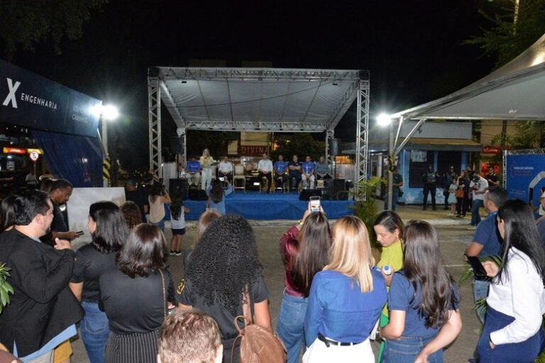 8ª Feira de Imóveis do Oeste Baiano é aberta em Barreiras e fortalece setor habitacional da região