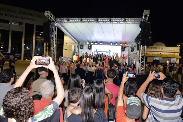 Praça Landulfo Alves recebe programação cultural em celebração aos 135 anos de Barreiras