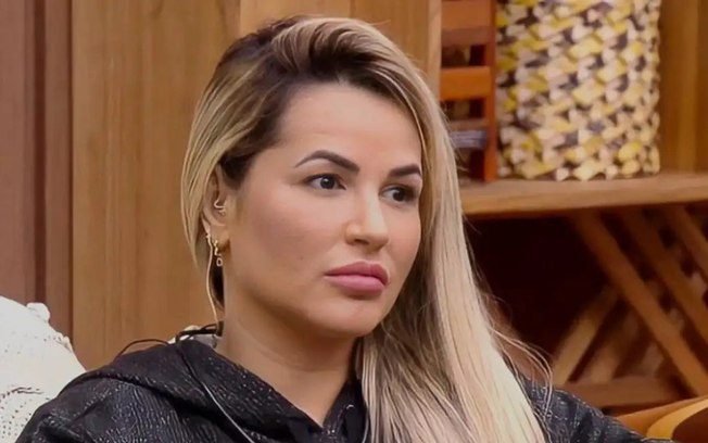 Deolane passa por audiência de custódia e segue para presídio