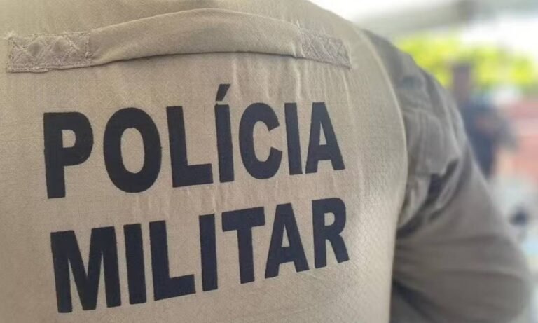 Jovem é presa suspeita de tráfico de drogas após ser flagrada com filho de 4 anos na BA