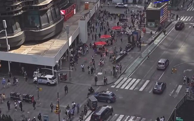 VÍDEO: tiros causam pânico na Times Square, em NovaYork