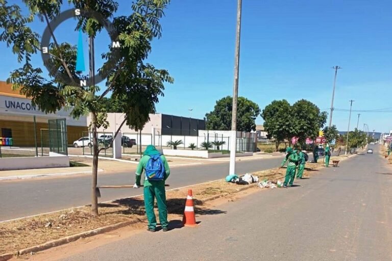 Prefeitura de Barreiras mantém cronograma de limpeza e conservação dos espaços públicos em diversos bairros