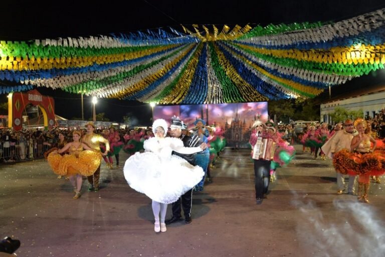 Segunda noite do Arraiá Cultural São João de Barreiras movimenta o Centro Histórico com Concurso Municipal Mauro Sérgio e celebra as tradições nordestinas