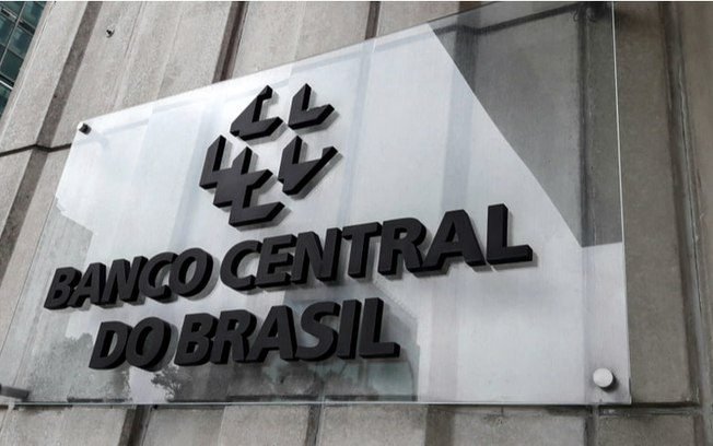 Receita Federal e Banco Central terão concursos com 316 vagas