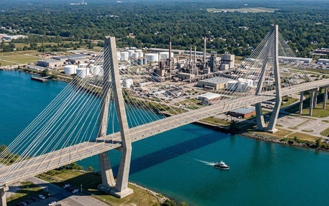 Canadá suspende inauguração de ponte  após tarifas de Trump