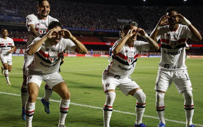 São Paulo x Athletico-PR: saiba onde assistir ao jogo de hoje