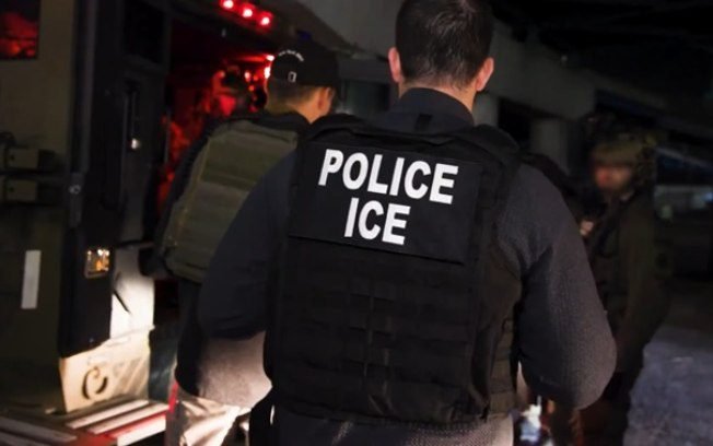 ICE suspende blitzes após mortes de suspeitos por agentes