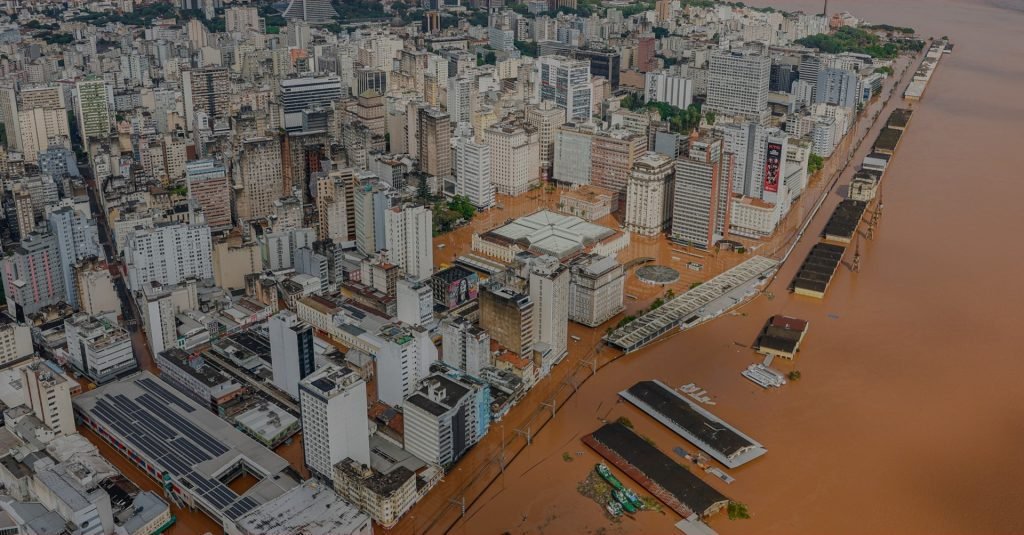 Vista aérea dos estragos causados pelas fortes chuvas no Rio Grande do Sul