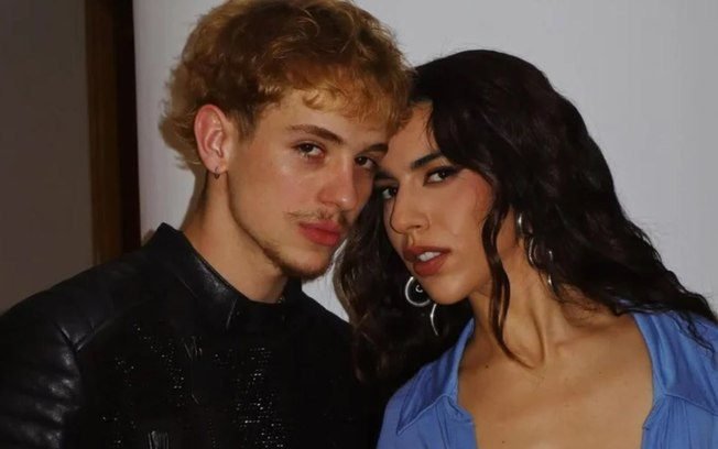 Juliano Floss anuncia término do namoro com Marina Sena