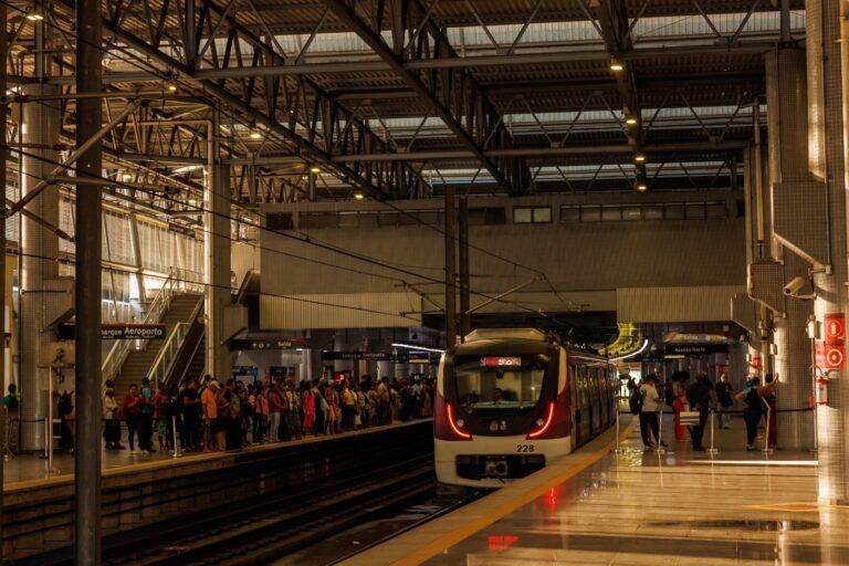Justiça da Bahia derruba liminar e institui vagão exclusivo para mulheres no metrô de Salvador