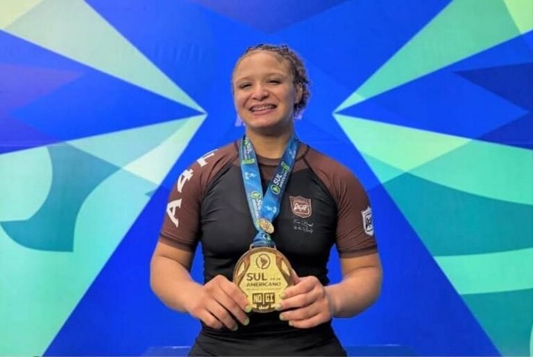 Atleta barreirense Jennifer Kelly conquista título sul-americano de jiu-jitsu No-Gi