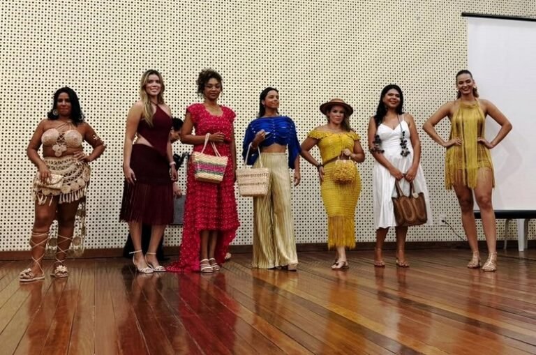 Cultura e Turismo: Desfile do Projeto Travessia destaca criatividade e valorização dos recursos do Cerrado, em Barreiras