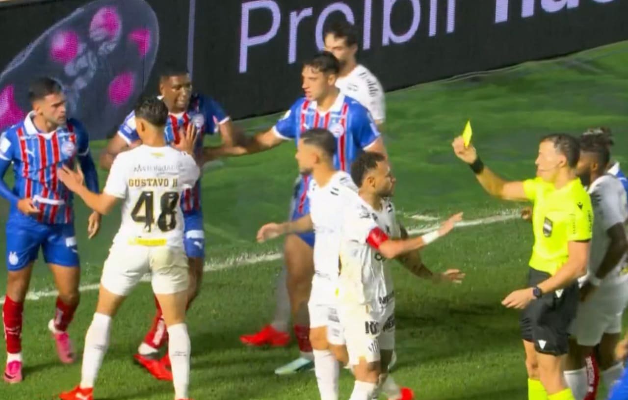 Neymar cartao amarelo Santos x Bahia