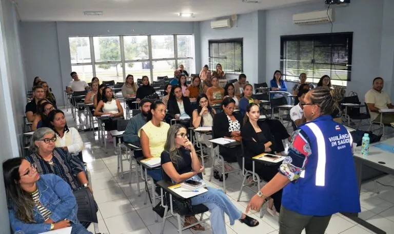 Barreiras recebe equipe técnica da SESAB para alinhamento e capacitação sobre Unidade Sentinela da Influenza