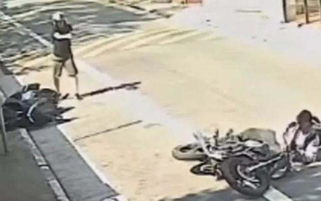 Filho de policial morre baleado na garupa em tentativa de assalto