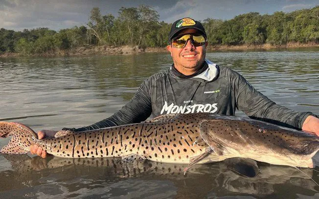 Pescador fisga surubim de 113 cm no rio Suia Miçu e bate recorde